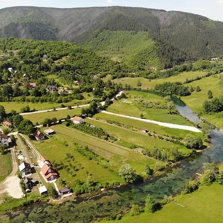 فيلا Smjestaj Na Selu Stankovic - Pliva Sipovo المظهر الخارجي الصورة